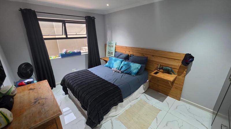 3 Bedroom Property for Sale in Hartenbos Heuwels Western Cape